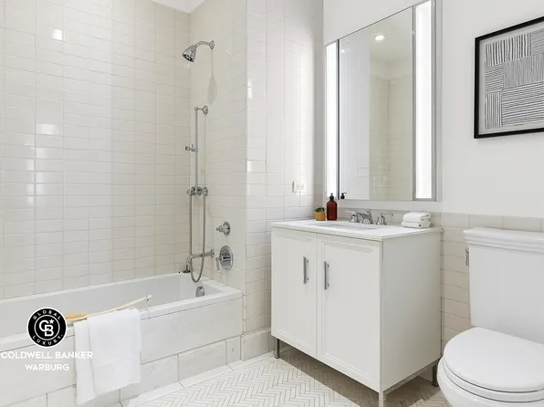 100 Barclay Street image 9 of 16