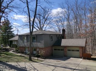 3 York Dr, Athens, OH 45701