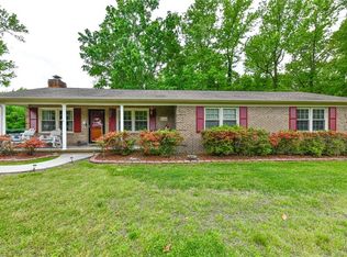 5792 Drake Rd, Greensboro, NC 27406