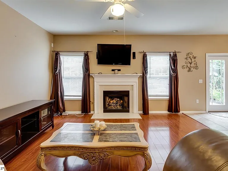 14 Farm Brook Way — Photo 6