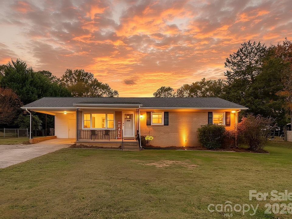 1st image of 913 Harper Rd