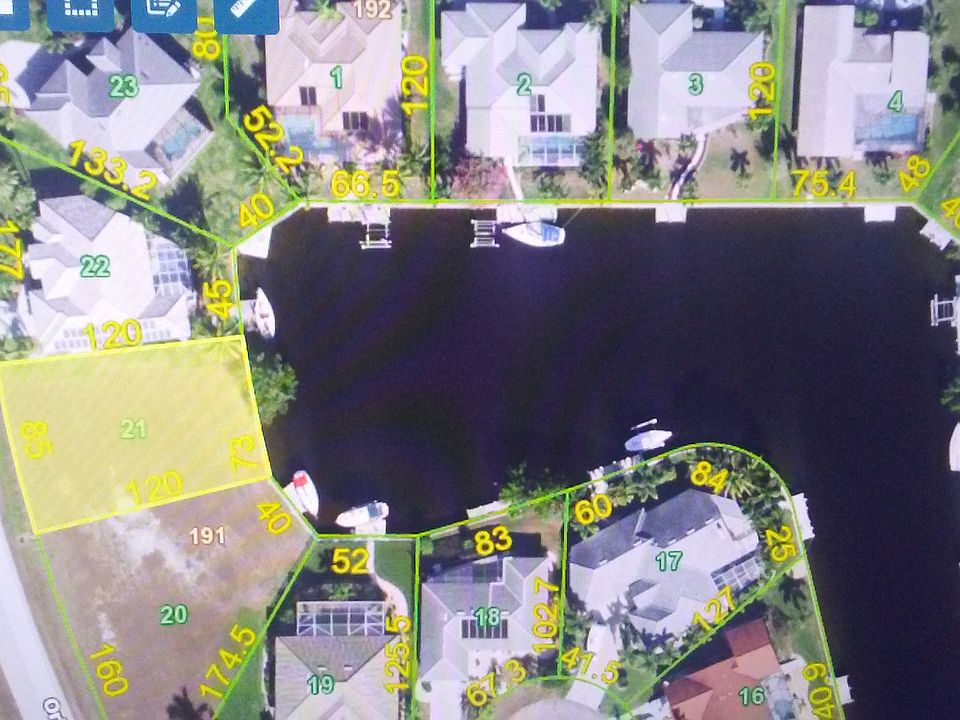 1st image of 3512 Oriole Dr