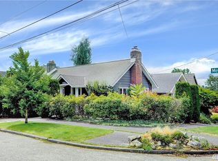 7723 Meridian Ave N, Seattle, WA 98103