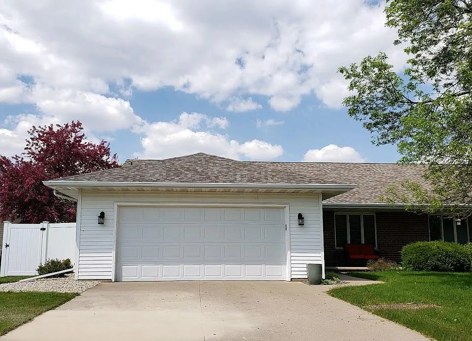 W2804 Brookhaven Dr