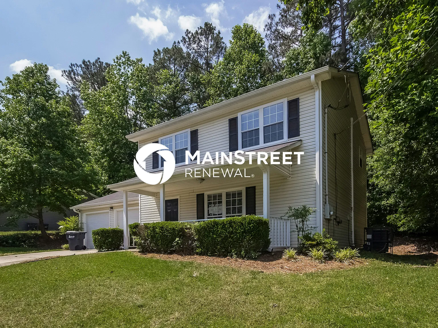 616 Hunters Cove Ln — Photo 2
