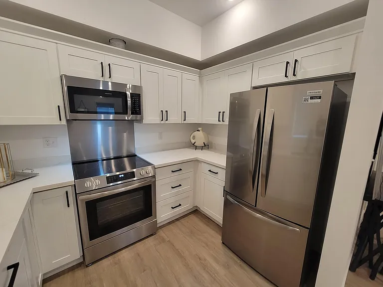 8801 Copperstone Ave — Photo 4
