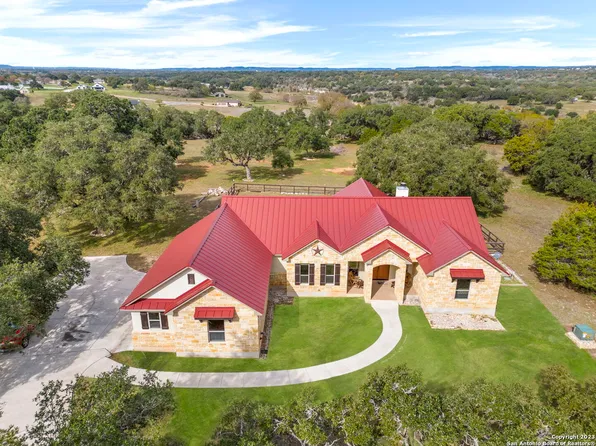 623 Little Sorrel Way, Bandera, TX 78003