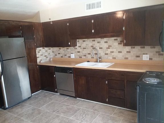 2nd image of 1031 E Butler Dr Unit C