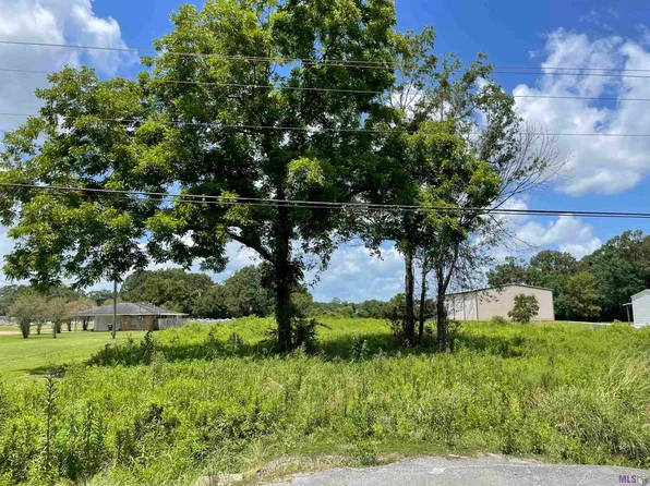 431 State Hwy, Saint Amant, LA 70774