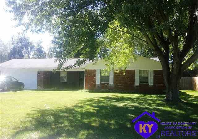 1st image of 595 Oak Dr