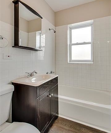 2nd image of 4504 W Fullerton Ave
