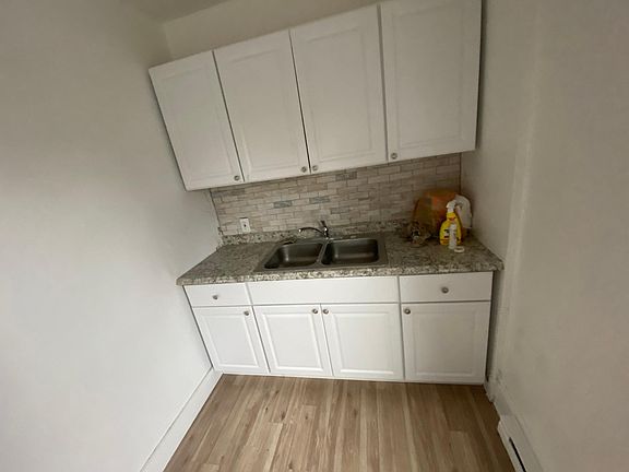 2nd image of 3201 Elyria Ave #4