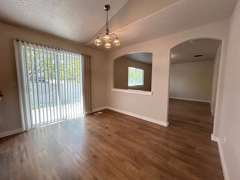 2225 W Steely Ct — Photo 6