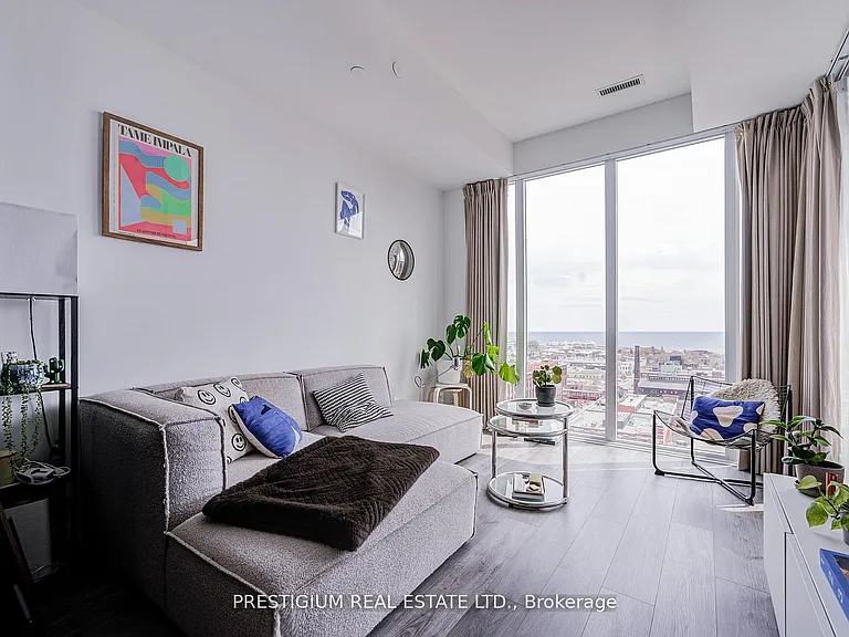 285 Dufferin St #1311 — Photo 12