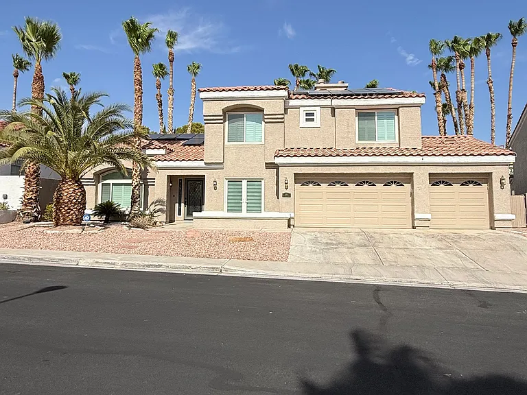 189 Bethany St — Photo 1
