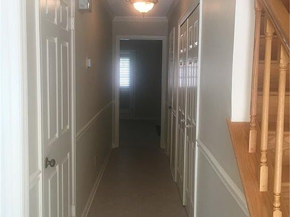 4th image of 14 Park Village Ln