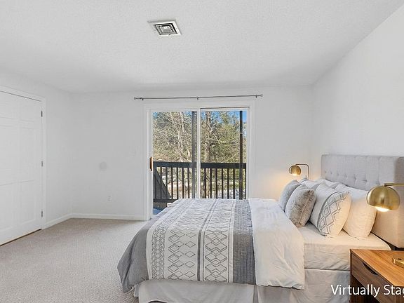 4th image of 45 Stacey Circle