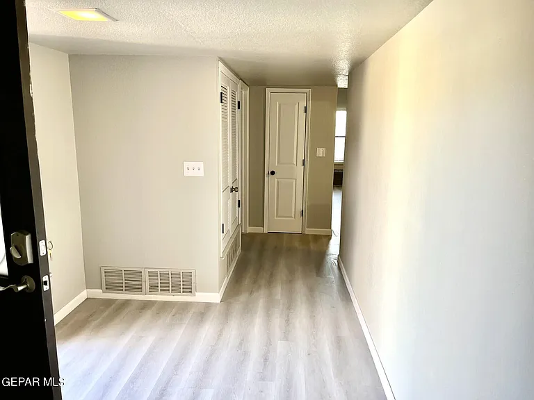 11676 Andrienne Dr — Photo 11