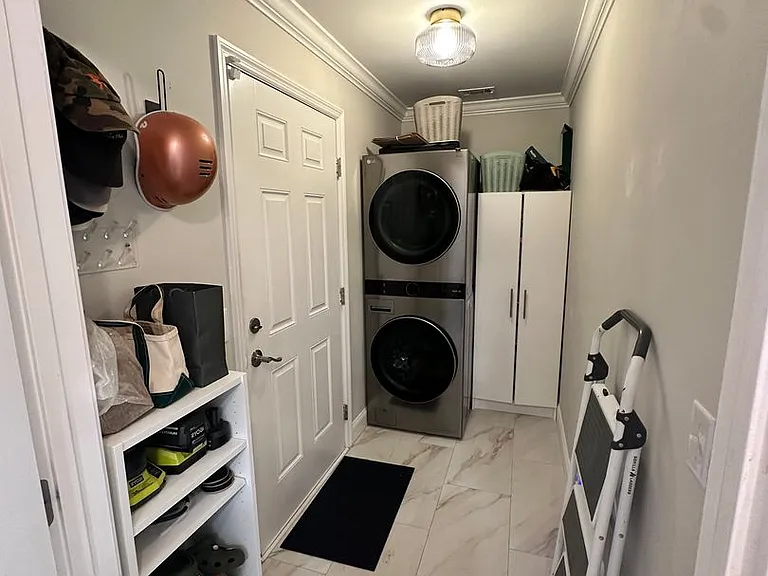 642 E Park Ave — Photo 20