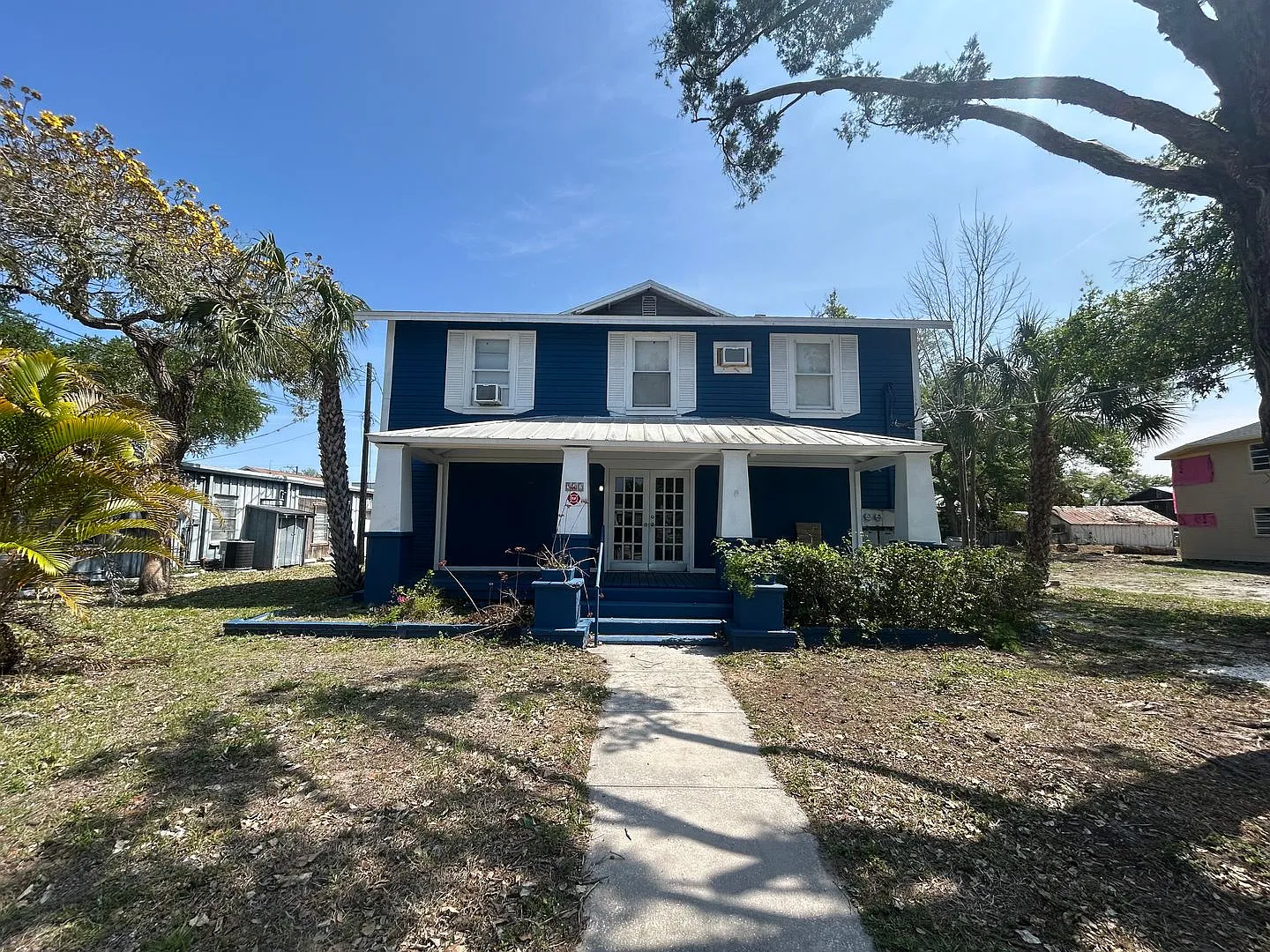 Fantastic Palmetto Multi-unit located just past Downtown Bradenton! — Photo 1