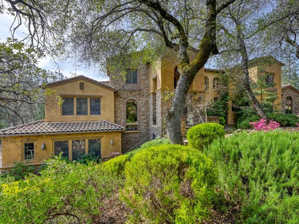16279 Winchester Club Dr, Meadow Vista, CA 95722