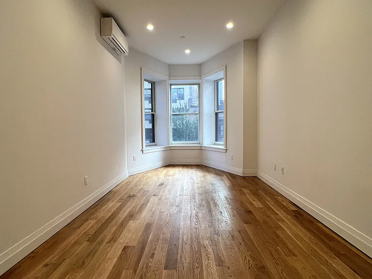 315 W 100th St #3A — Photo 6