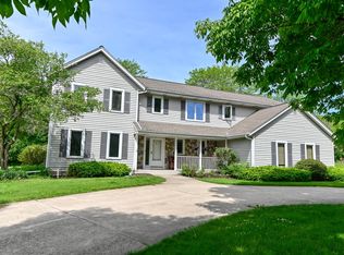 4585 Shagbark Ln, Brookfield, WI 53005