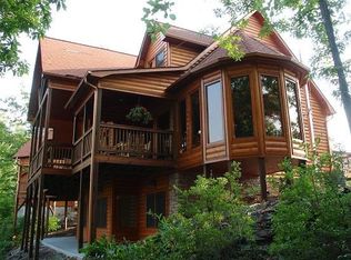 251 Choctaw Rdg, Blue Ridge, GA 30513