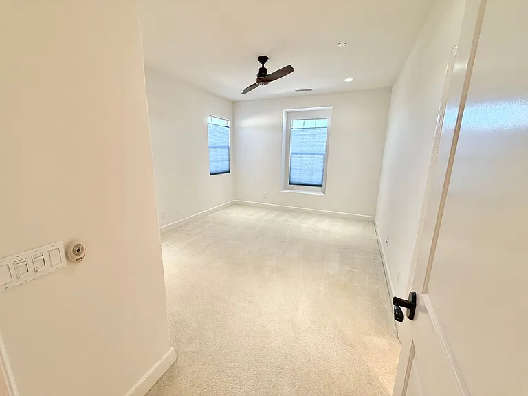 110 Briar Rose — Photo 30