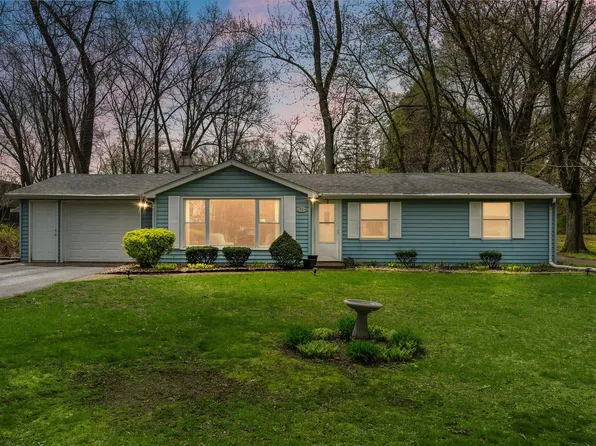1801 E Elm St, Griffith, IN 46319