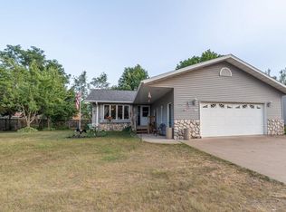 1110 Mosinee Ave, Mosinee, WI 54455