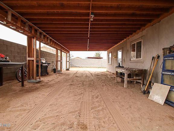 4th image of 860 Ascencion St
