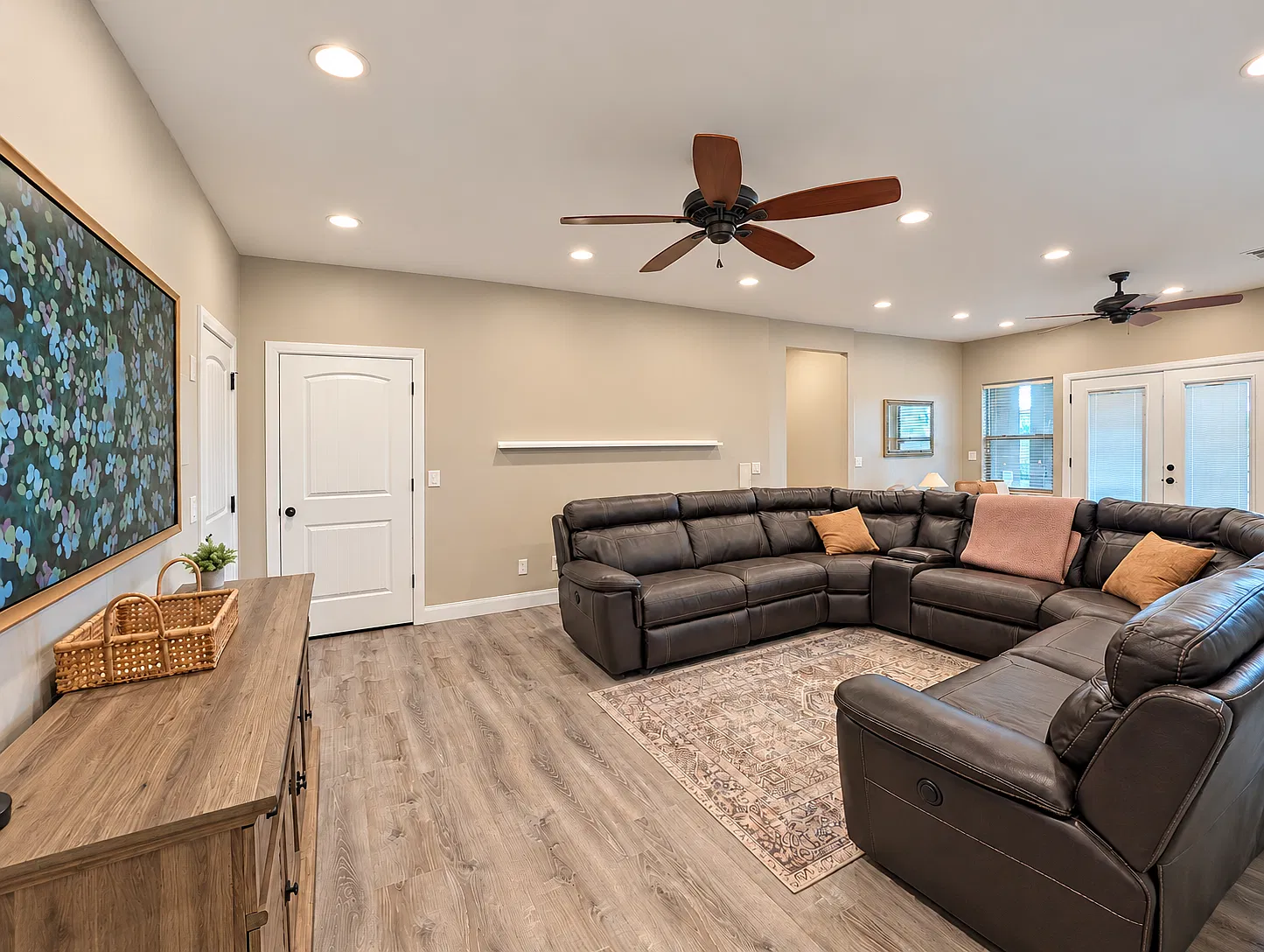 3 bed, 1781 sqft, $2,700 — Photo 2