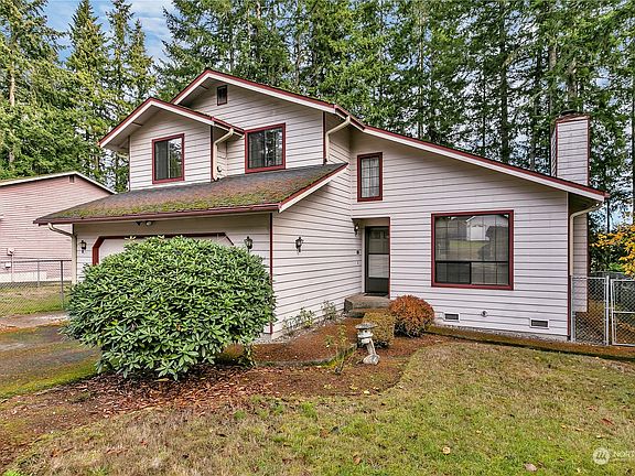 2nd image of 9236 Oneida Circle