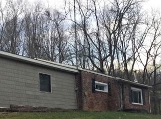 21250 Benhams Rd, Bristol, VA 24202