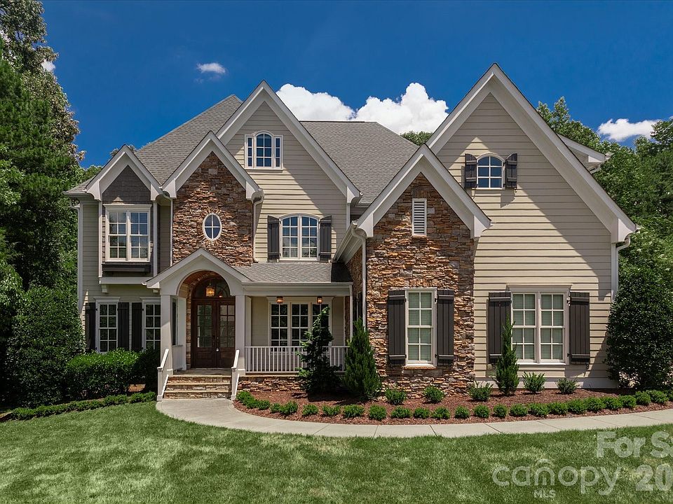 1st image of 406 Belo Ct
