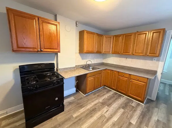 746 N 11th St, 746 N 11th St #2, Reading, PA 19604