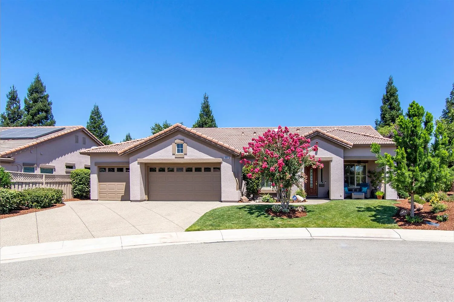 1877 Hawk Hill Ln photo 1