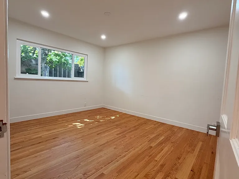 3001 Ross Rd — Photo 10