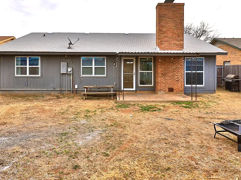 1734 Bob White Ct — Photo 30