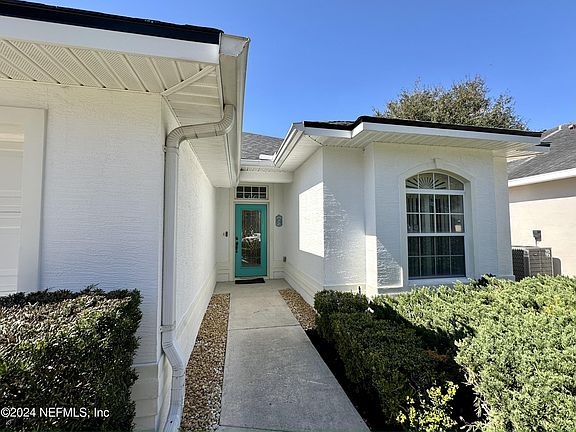 2nd image of 501 BOXWOOD Place