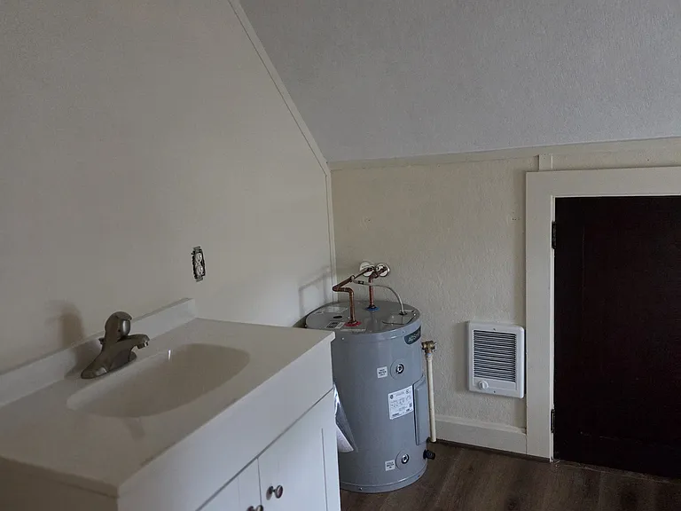 4050 Friedensburg Rd — Photo 13