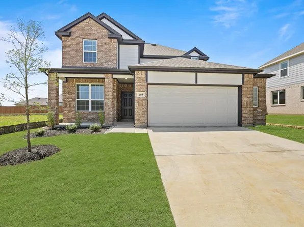 108 Manchester Dr, Cleburne, TX 76031