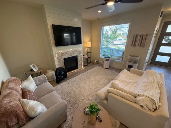 1879 SW Stanford St, Corvallis, OR 97333