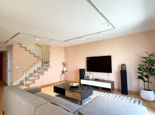 2321 Farmcrest St, Milpitas, CA 95035