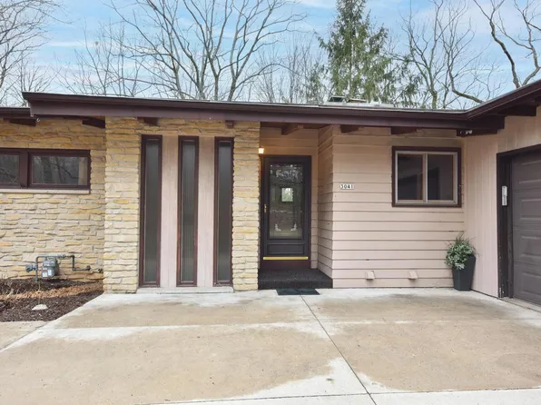 3041 Old Oak ROAD, Hartford, WI 53027