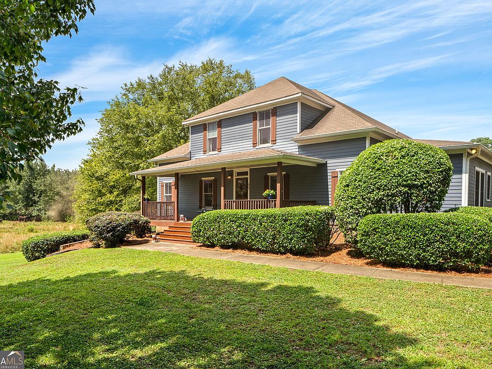1st image of 425 Oak Grove Rd