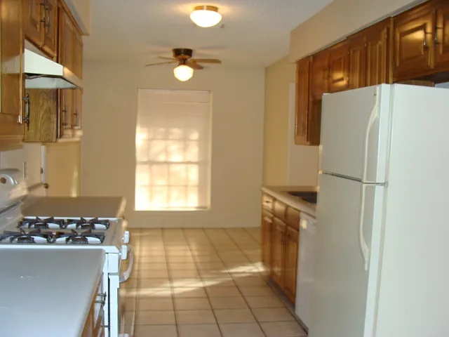 2711 Augusta St #B — Photo 3