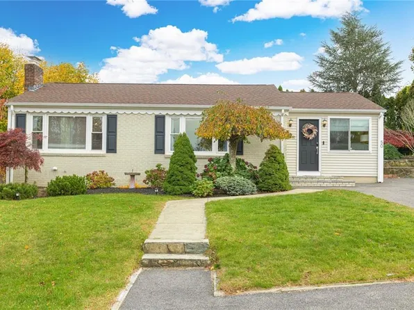 50 Tacoma St, Cranston, RI 02920