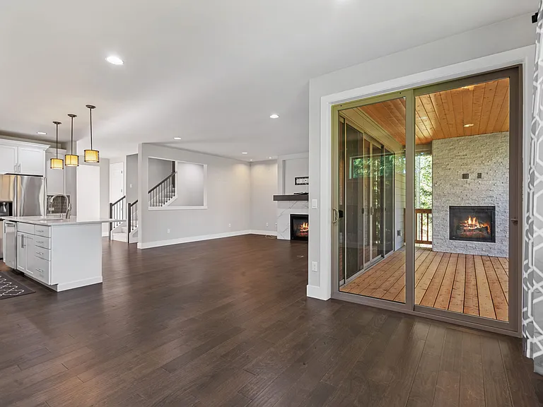 12048 SE May Creek Park Dr — Photo 11